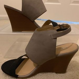 CL by Laundry Wedges